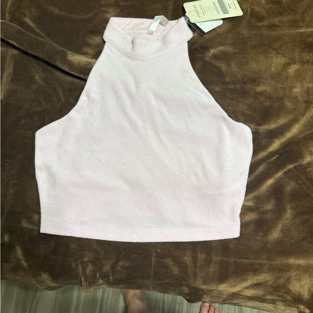 NWT woman’s size medium Fabletics cropped tank - Picture 4 of 13